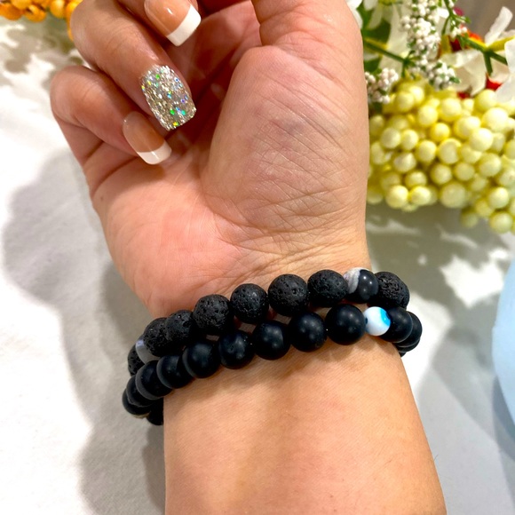 Women bracelets - Picture 3 of 3